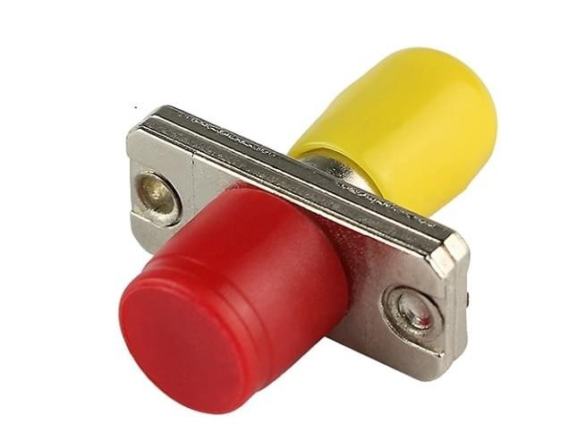 FC-ST UPC 長方形 光纖轉(zhuǎn)接器