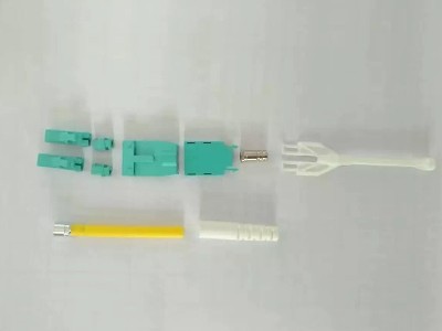 LC 拉桿 光纖連接器