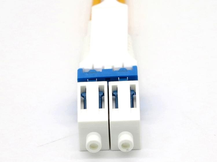 LC 2.0mm 雙聯(lián)推拉式光纖連接器
