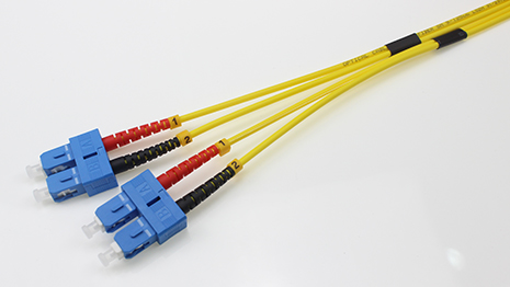 光進分享安裝整理光纖跳線過程中需要注意的事項