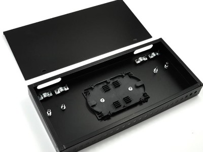 24口 FC接口機(jī)架式光纖終端盒