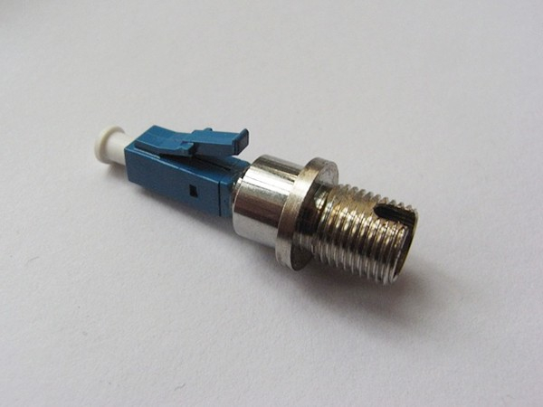 FC母-LC公光纖適配器