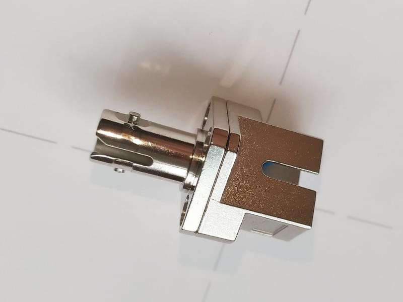 SC-ST 方形光纖轉接器