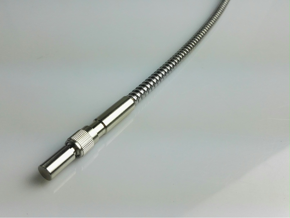 SMA905 金屬鎧裝能量光纖跳線